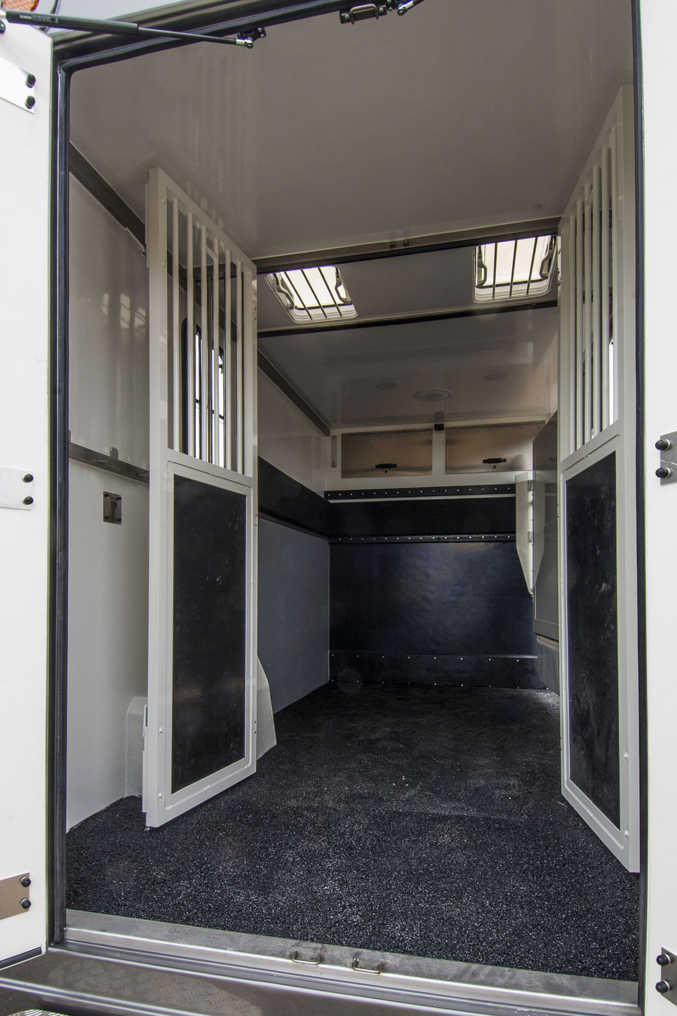 FIAT-DUCATO180-CV-EURO-6_Camions_Chevaux