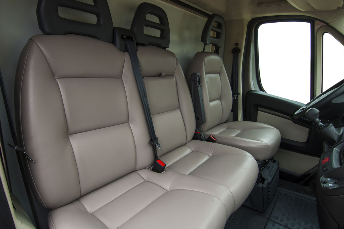 FIAT-DUCATO180-CV-EURO-6_Camions_Chevaux6