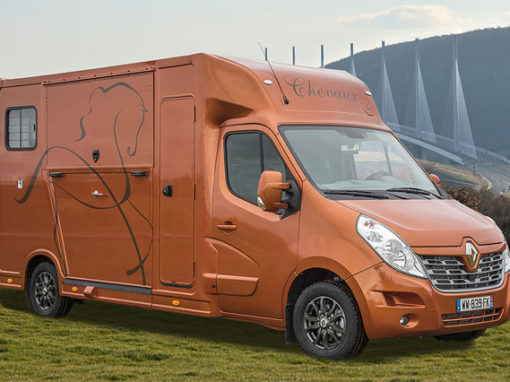 Neuf_renaultMasterDCI_Turbo_CamionChevauxlaissac