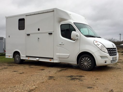 CAMION STALLE RENAULT MASTER III DCI 125 L3 – 111 500 km